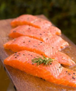 Le saumon, excellante source d'Omega-3 ( image site Espoirs )