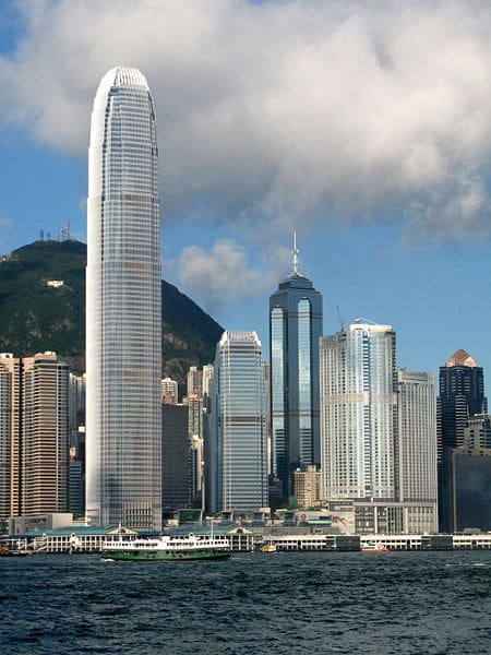 Le Two International Finance Center ou IFC à Hong Kong totalise 415,8 m.