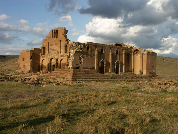 Ereruyk, basilique Saint-Jean-Baptiste. 