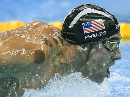 Michael-Phelps-Cupping