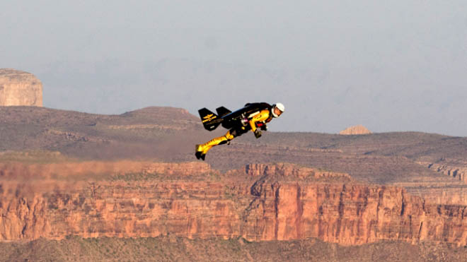 Yves Rossy Grand Canyon