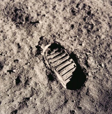 trace de pas de Neil Armstrong sur la Lune